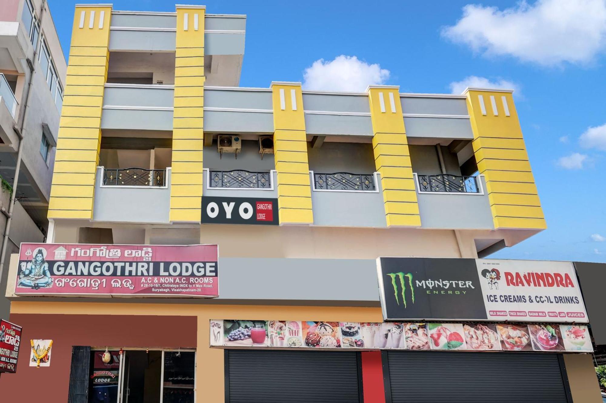 Hotel O Gangothri Lodge Visakhapatnam Buitenkant foto